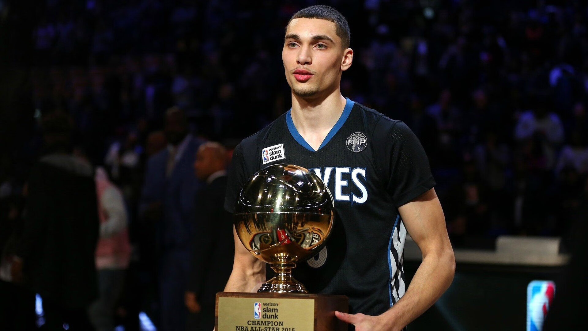 足球产业融合创新推动行业全面发展，足球产业经济